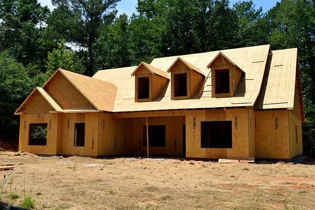 Construction par notre artisan, une maison entièrement en bois